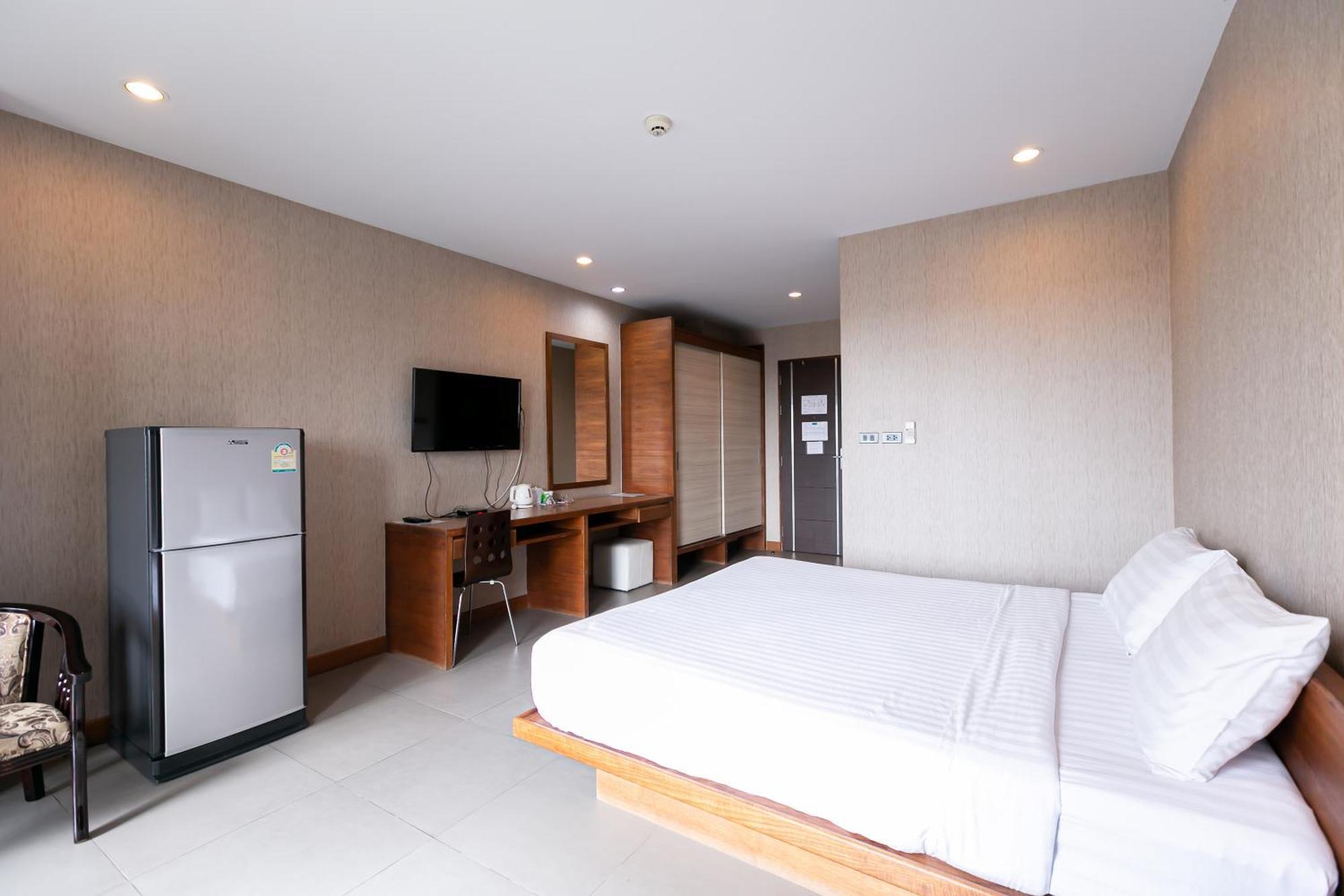 Farthai Residencia Phan Thong Exterior foto